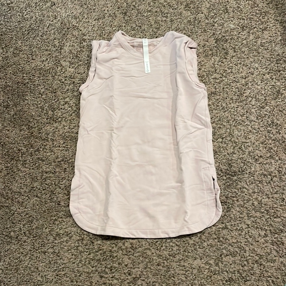 Lululemon cutoff sweatshirt